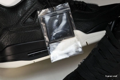 Hyperoad Retro Pony 4 Black Jordan Hair 1103